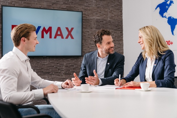 REMAX ufficio candidati