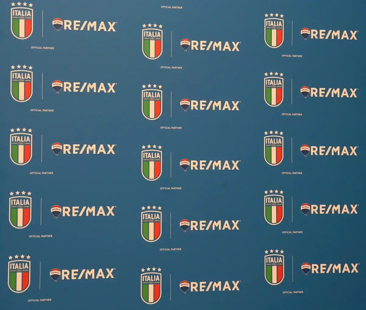 Logo RE/MAX e Nazionale Calcio Italia