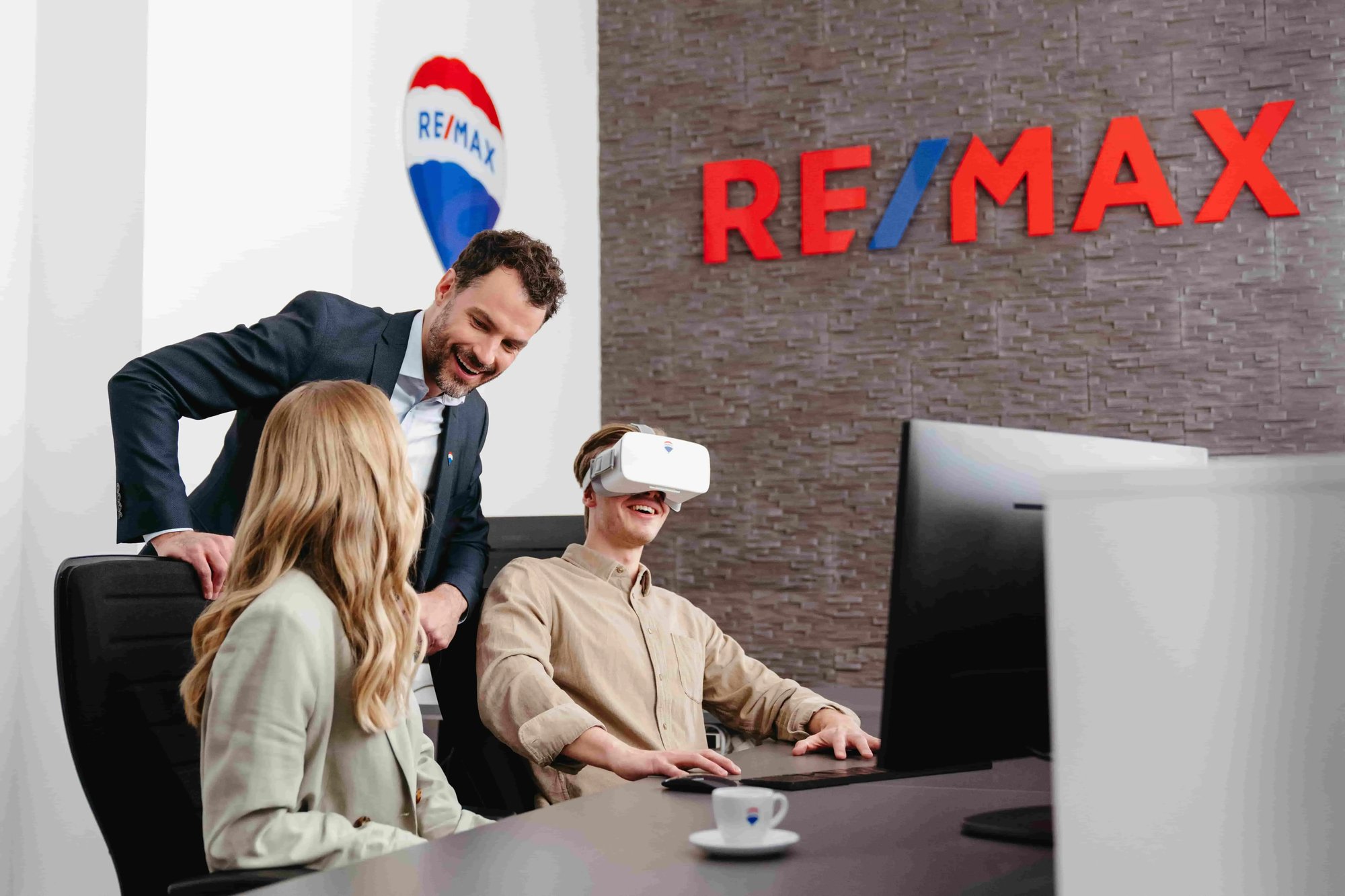 REMAX-Customer-Agent-36-min